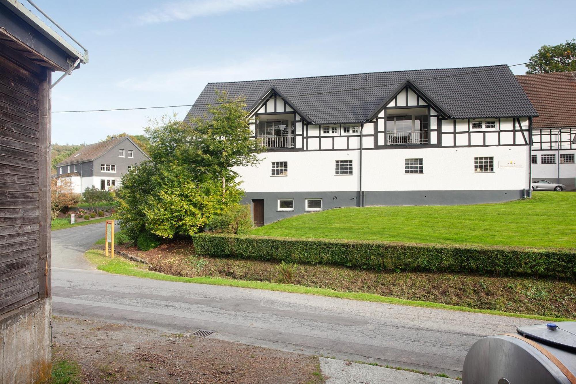 Ferienwohnungen Uebern Hof Schmallenberg Buitenkant foto